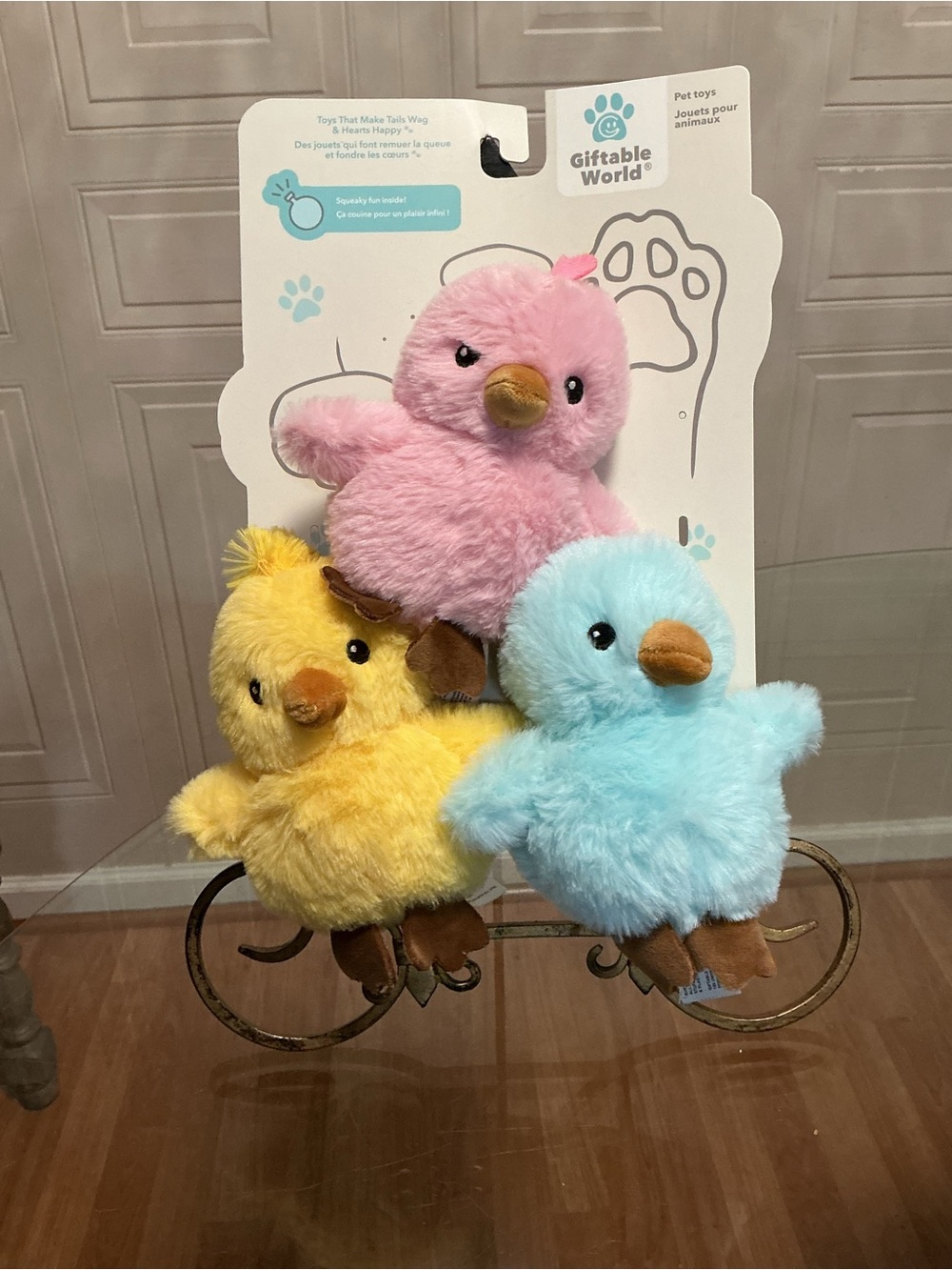 Beautiful Giftable World Chickens  Set Of 3 Stuffed Dog Toy With Squeaker 5.5